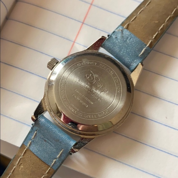 Disney TinkerBell watch - Picture 6 of 6